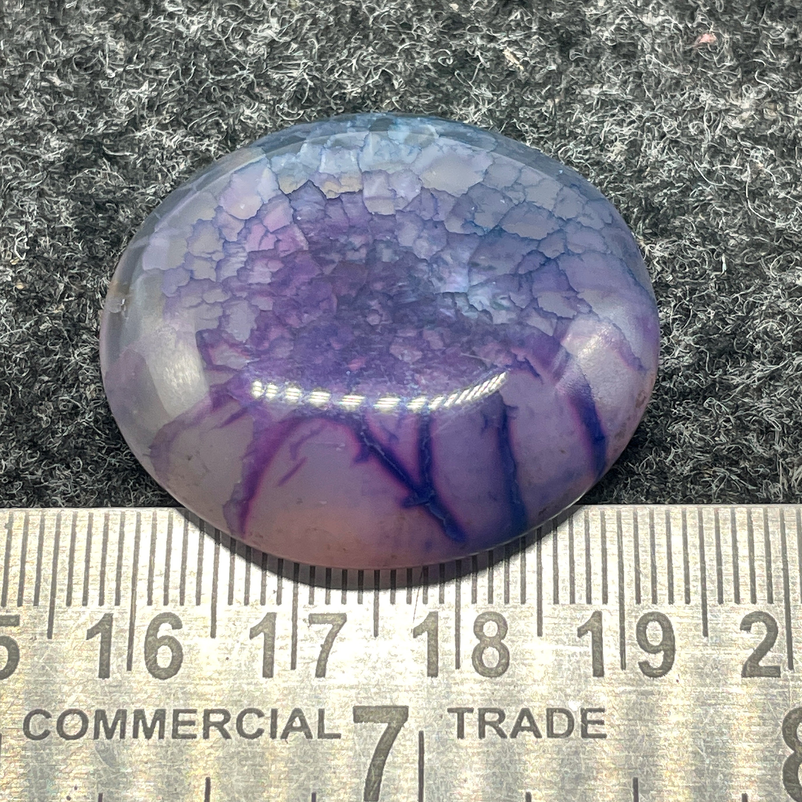Vein Agate , Oval Cabochon, 35x31x8 MM, 75 CTS, Beautiful