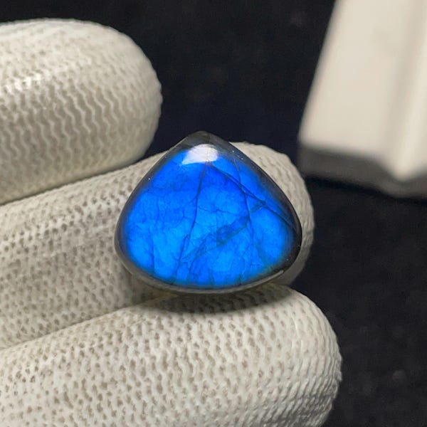 Hoogwaardige blauwe labradoriet edelsteen, peervormige cabochon, 14x16x6 mm, 12 karaat, perfect voor het maken van sieraden, #C-01222