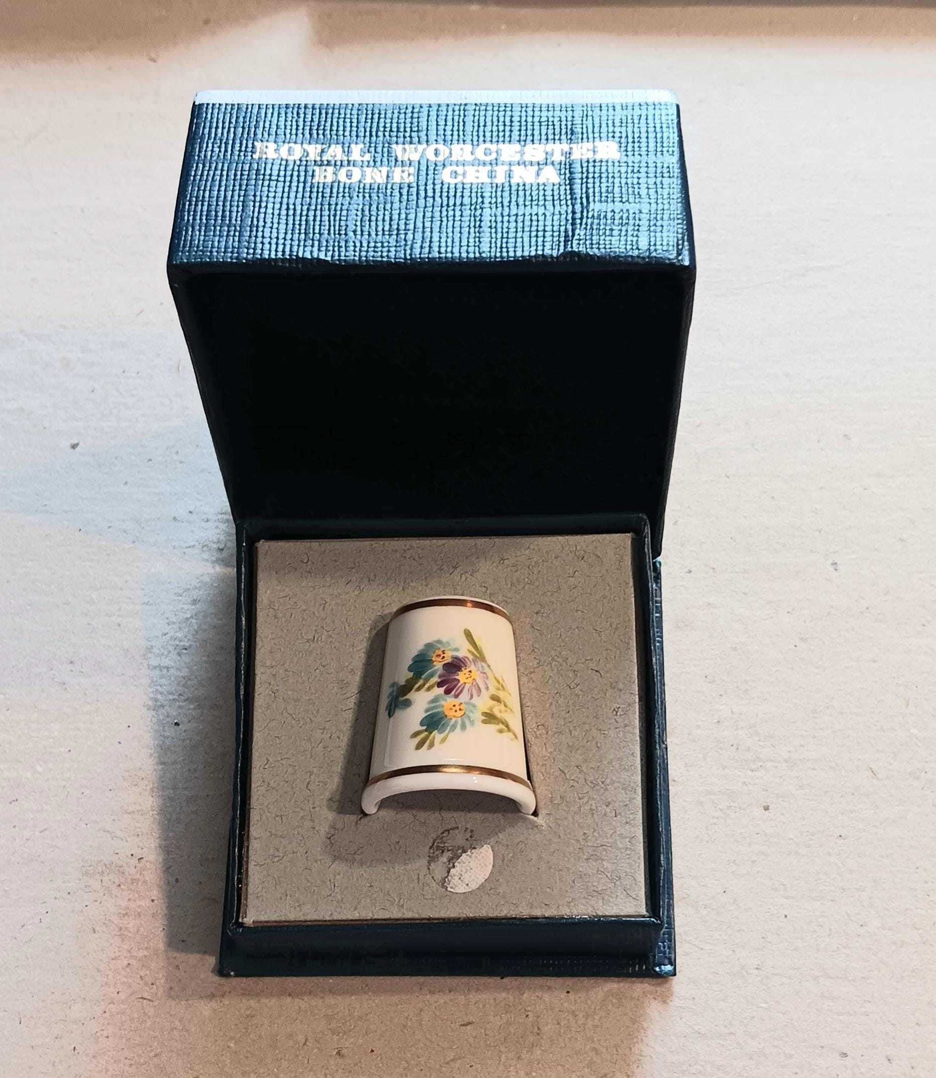 Vintage Hand Painted Royal Worcester Thimble - Floral Design, signed P. Dunkley