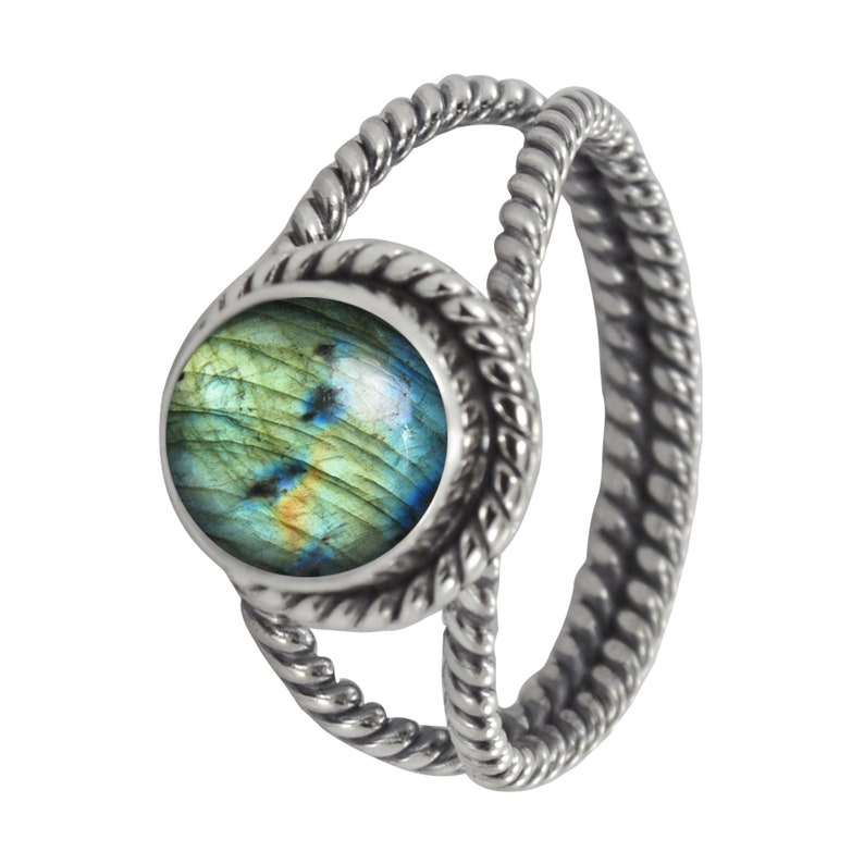 Blue Stone Ring,Everyday Ring,Labradorite Jewelry,Stacking Ring,Healing Rings absolutely Labradorite Ring,Gemstone Ring,925 Sterling Silver