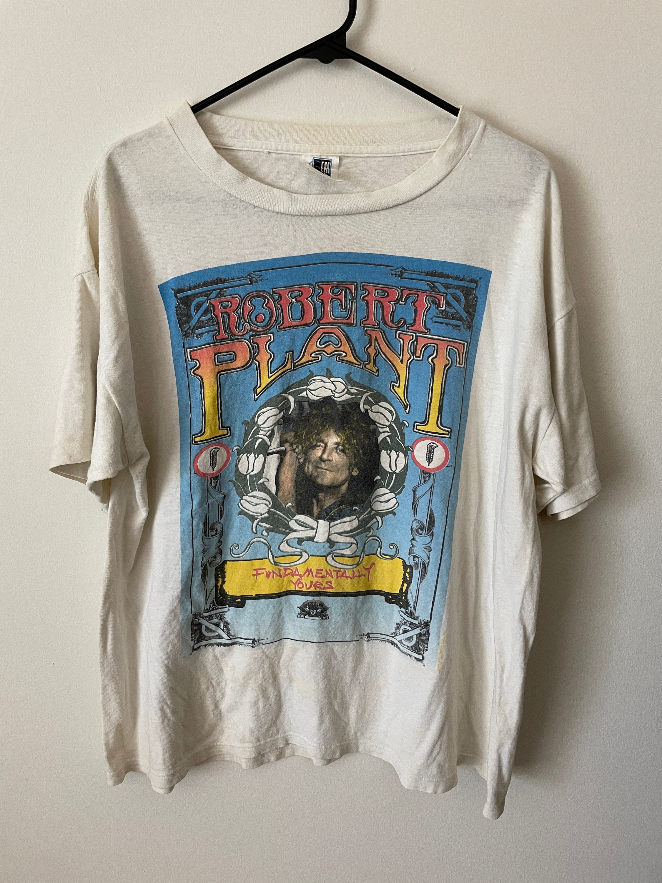 Discover Robert Plant "Fate of the Nations" World Tour Vintage T Shirt