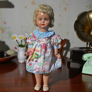 Vintage Hard plastic SFBJ Jumeau doll 1950s , sleep eyes, closed mouth,18in, collectible dolls, french vintage doll,doll enthusiasts gift