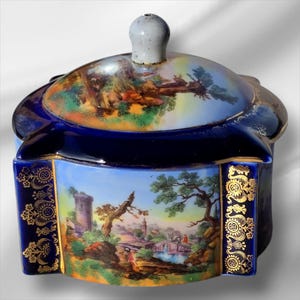 Rare Antique German Veritalbe Porcelain De Saxe Jewellery Box Model 1818, german porcelain ,collectibles, gift idea ,vide poche