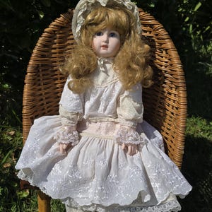 Rare Collectible Vintage Limited Edition French porcelain Mundia doll Cassandre, French Vintage doll , Victorian Style, Edwardian-era style
