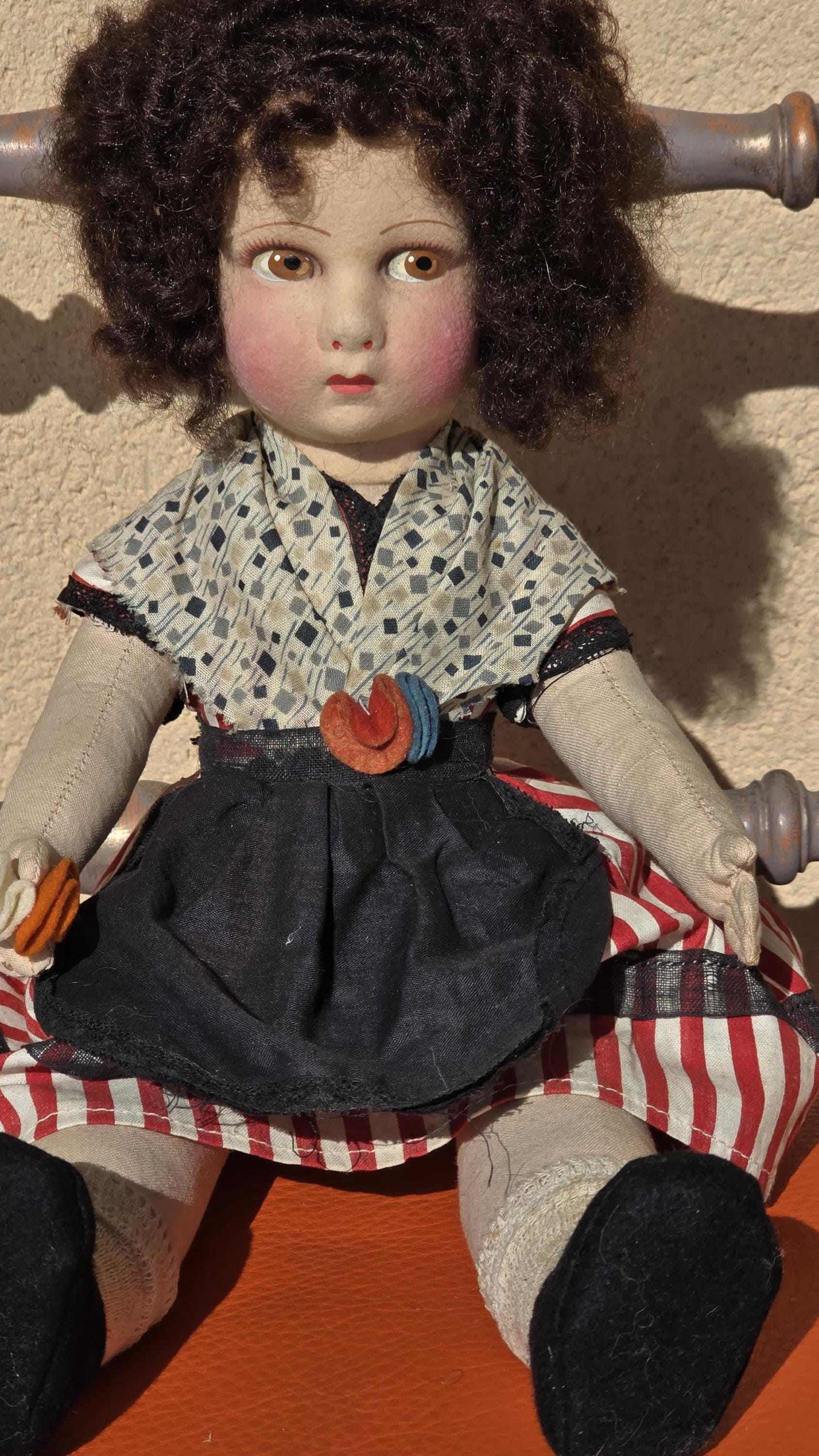 Poupée ancienne type Raynal toile/tissu 39 cm. 270