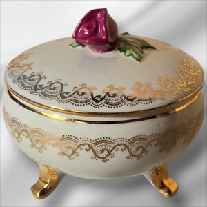 Limoges vintage boîte à bijoux bibelots bonbonnière avec couvercle rose bordure en or 22 carats
