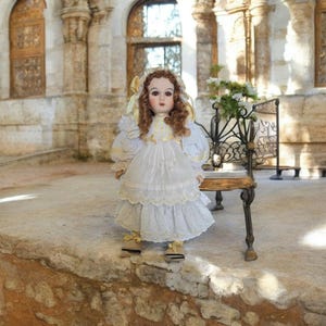 Rare Collectible Vintage French bisquie porcelain Mundia doll AGNES mint condition, reproduction of a Bébé Jumeau , gift for doll collectors