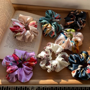 100% silk scrunchie, satin scrunchie, scrunchie, silk, silk hair tie, hair accessories, vintage, hair scrunchies, gift for her, flowers