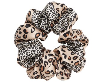 Seidenscrunchie, Damen Haargummi, Scrunchie Gummiband, 10 cm breit, glänzend, handgemacht, Haarschutz, Maulbeerseidem, leopardo