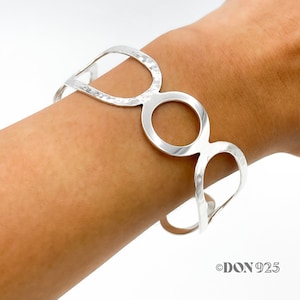 Sterling Silver Loop Cuff Bracelet, Circle Bracelet, Open Cuff Bracelet, Minimalist Geometric Bracelet, Lightweight Everyday Bracelet