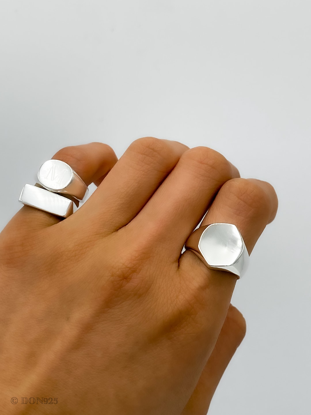 OX JEWELRY Silver Curve Signet Ring 17号 Hicks Signet Ring in Oxidized Sterling Silver