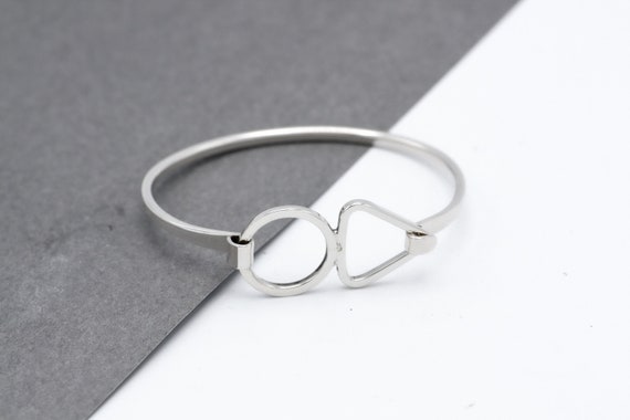 Bangle Bracelet Sterling Silver with Geometric Triangle Design Bangle Bracelet Sterling Silver with Geometric Triangle Design
