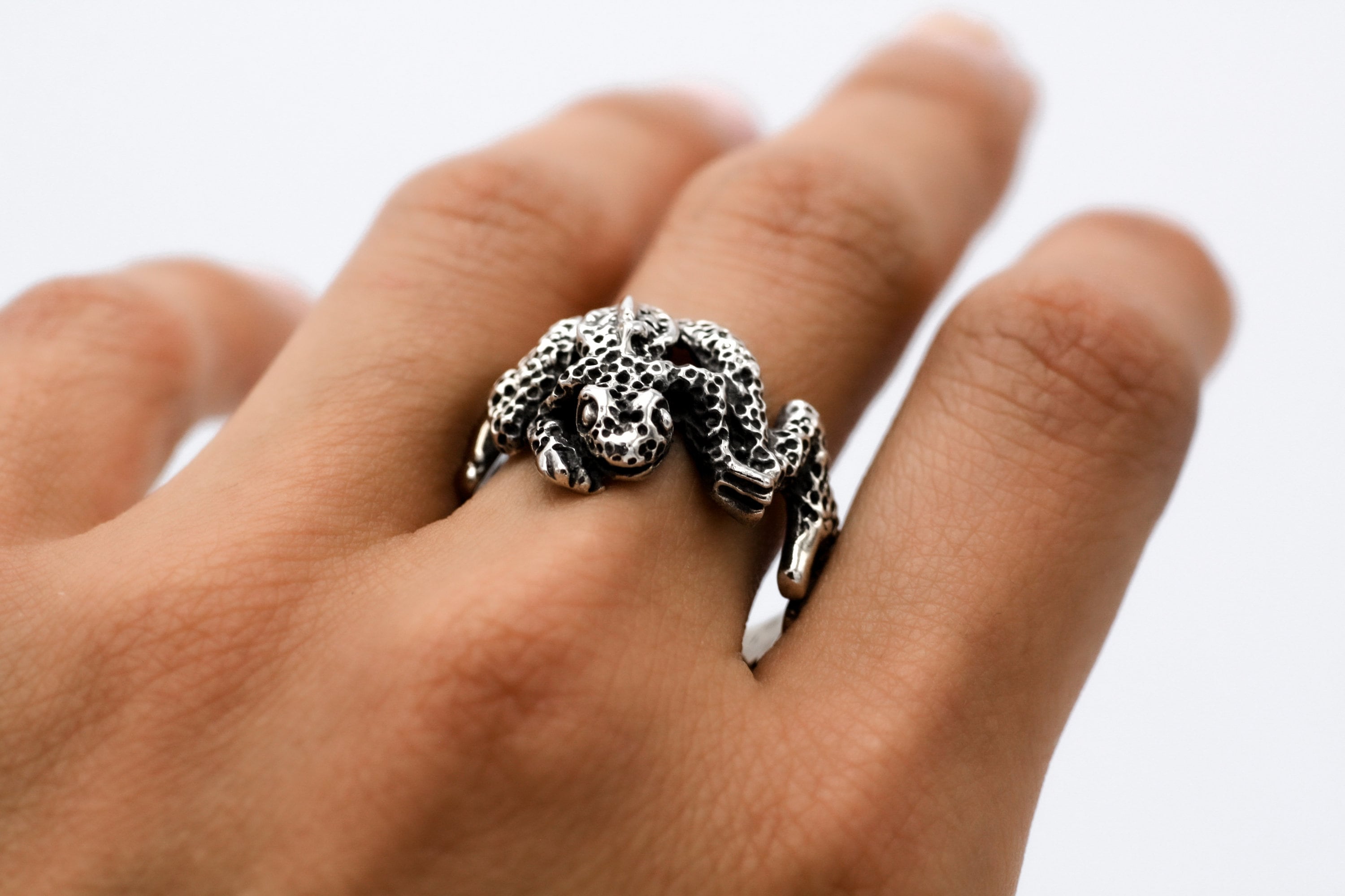Oxidized Frog Animal Ring - .925 Sterling Silver Band, Sizes 5-9, Wholesale Unique Jewelry