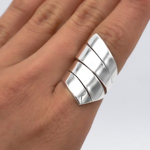 Sterling Silver Chunky Ring, Statement Ring, Wrap Ring, Shield Armor Ring, Unique Ring for Women, Modern Silver Ring