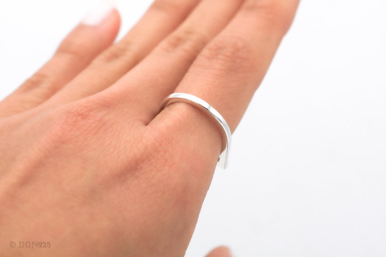 Horizontal Bar Ring Silver Band Geometric Jewelry Thin Silver Ring Dainty Sterling Silver Ring Minimalist Ring Stacking Ring