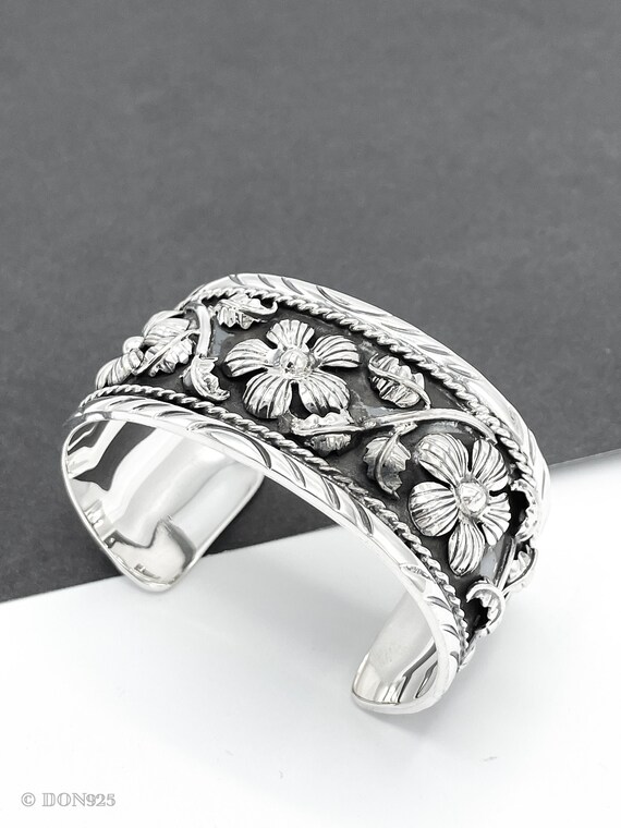 Leaf Wrap Ring Polished Sterling Silver Cut Out Design Leaf Wrap Ring Polished Sterling Silver Cut Out Design