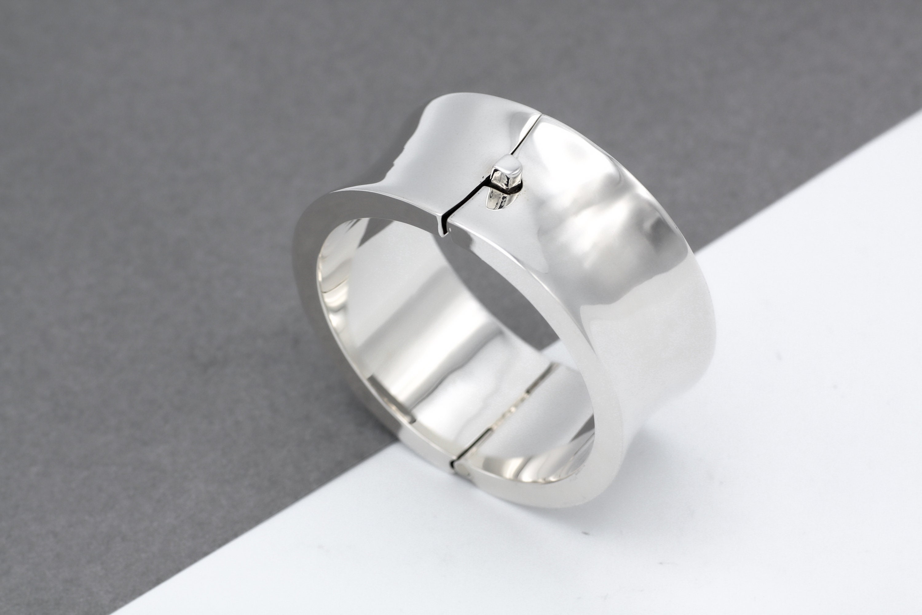 DWELLER STUDS BANGLE WIDE 925 SILVER by END – COVERCHORD