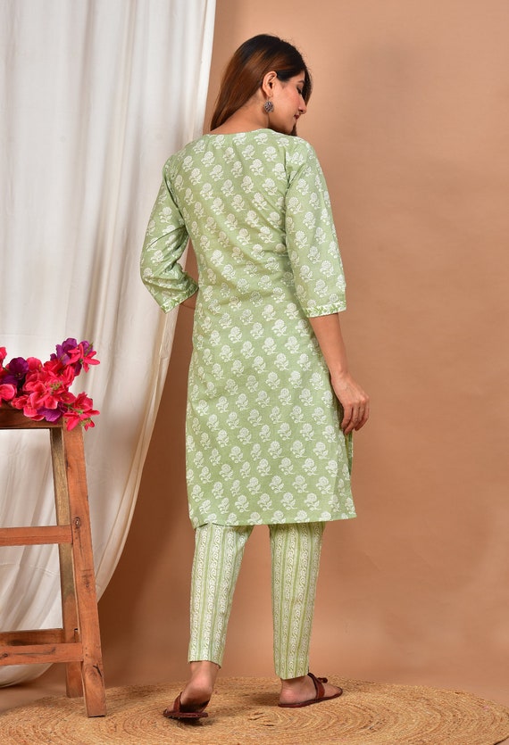 Dark green feeding nursing kurti 