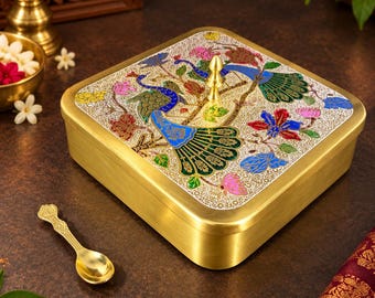 Caja Masala de latón artesanal / Porta especias indio con diseño de pavo real