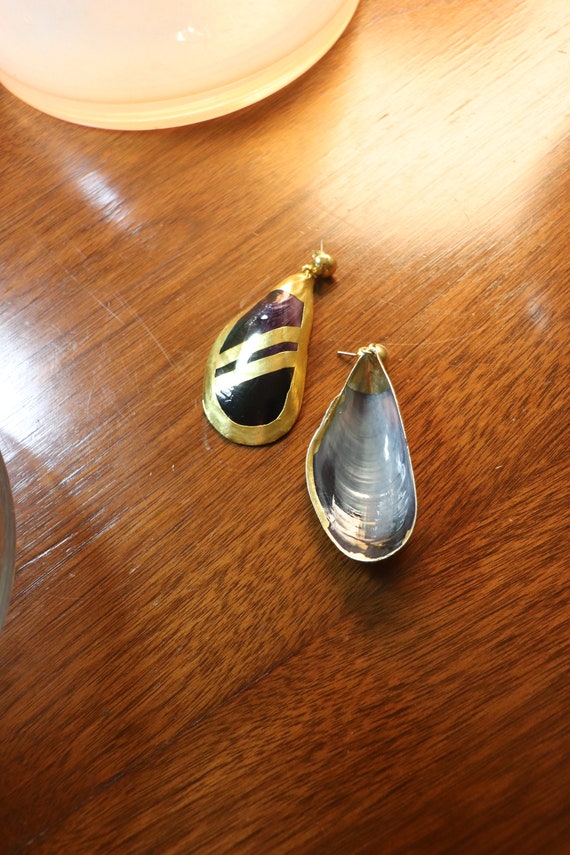 Abalone Shell Drop Earrings - image 6