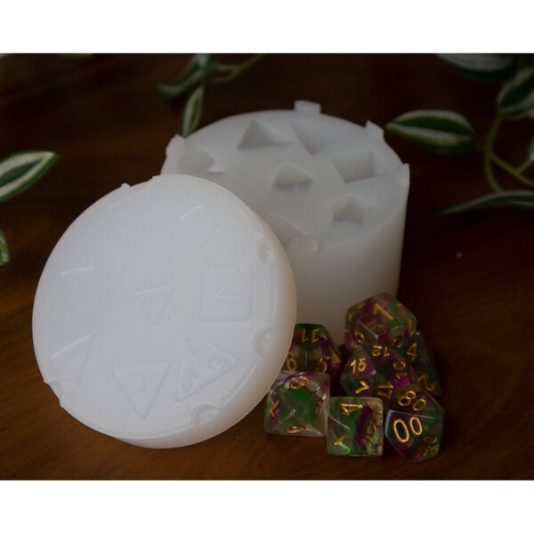 ROUND Beveled Edge Dice Mold - 7 Dice RPG Dice Set + Bonus D20