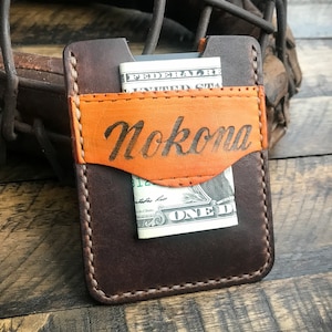 Funda de tarjeta de cuero de guante de béisbol reutilizada Nokona, cartera de cuero minimalista, hecha a mano