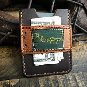 Funda de cuero para tarjetas con forma de guante de béisbol reutilizado, billetera de cuero minimalista, hecha a mano