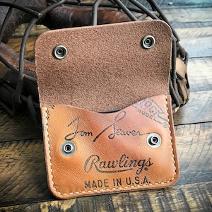 Tom Seaver reutilizado guante de béisbol cuero snap cartera, cartera de cuero minimalista
