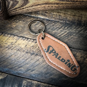 Guante de béisbol de cuero Motel Key Fob, llavero