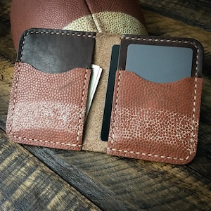 Cartera plegable vertical de cuero de fútbol vintage reutilizada, cartera minimalista, hecha a mano, cuero Horween