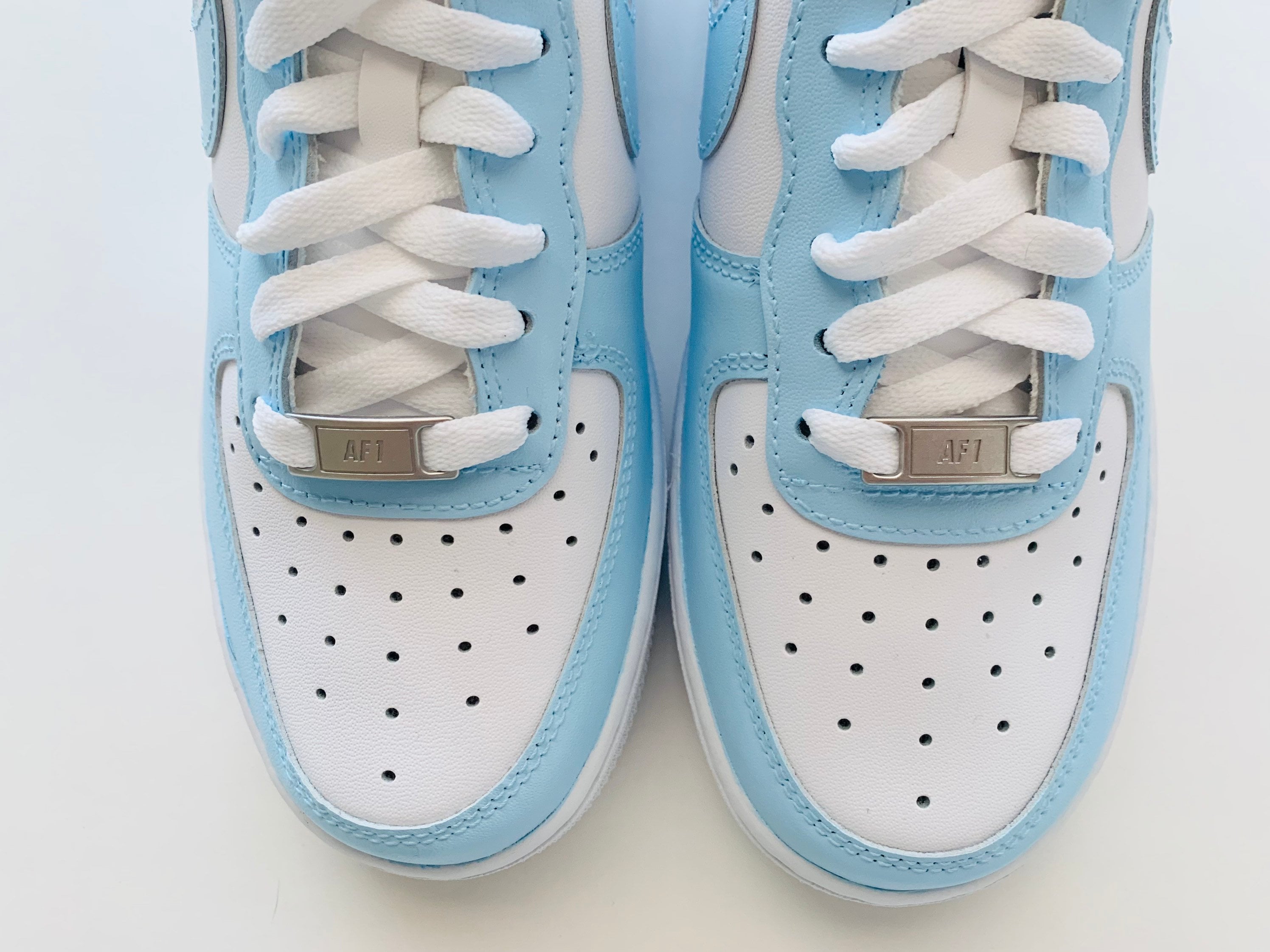 Air Force 1 Custom Baby Blue UNC Drip Swoosh 💧 College White Shoes Men  Women