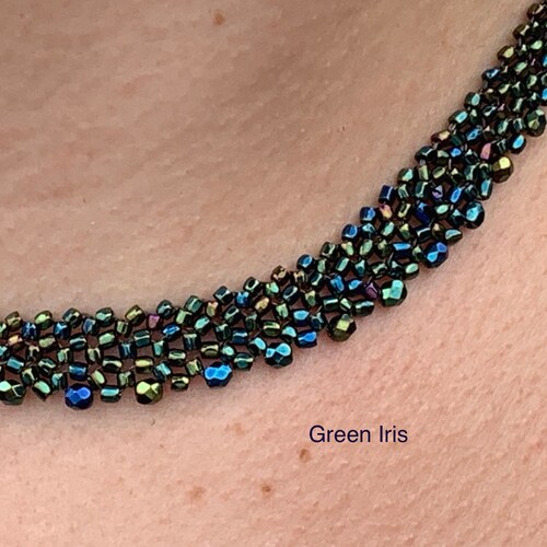 Reversible beadwork necklace with unique button closure, Woven beaded necklace, Gift for shops her, Bridesmaid gift