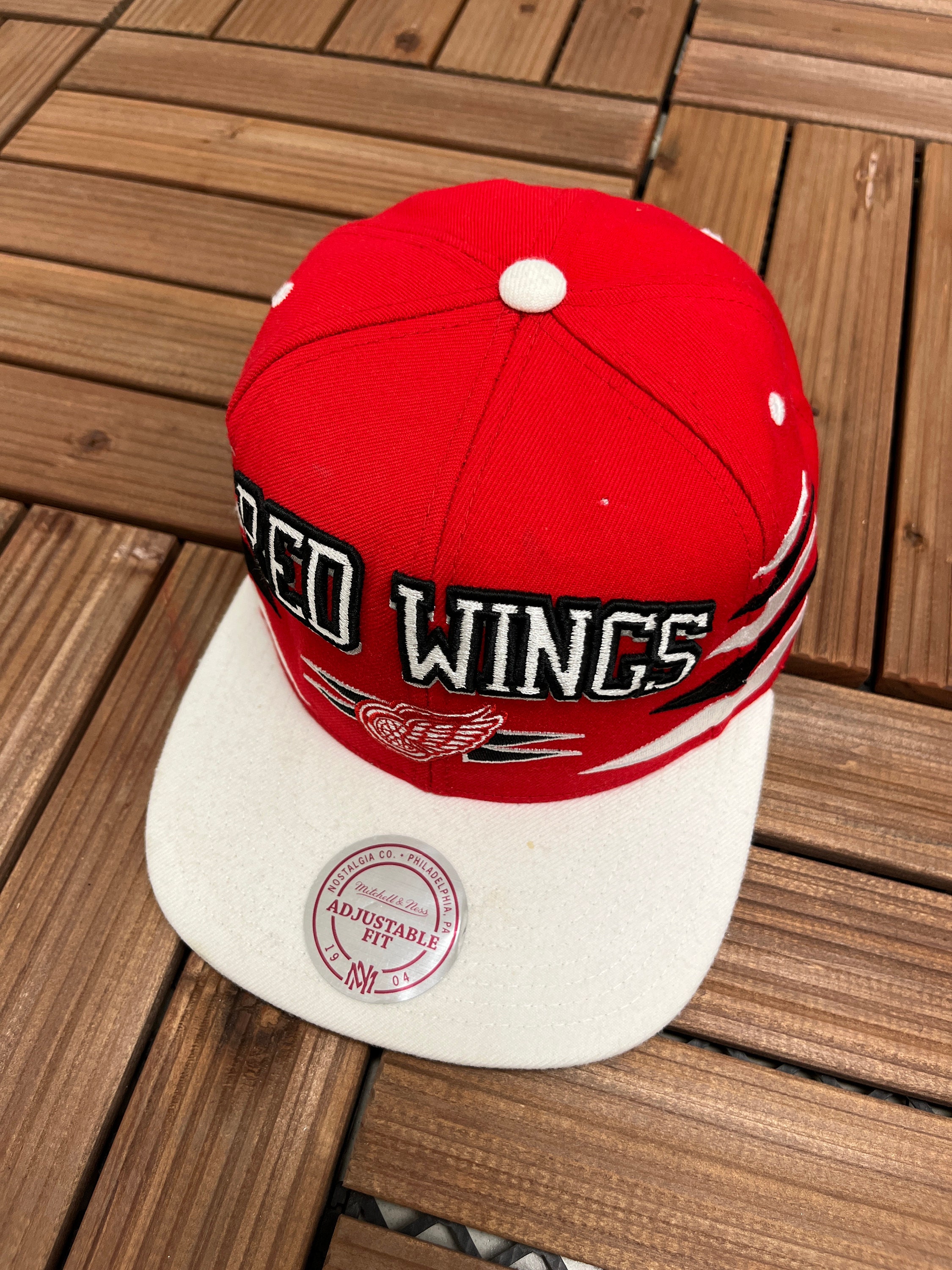 Detroit Red Wings Embroidered Hat 