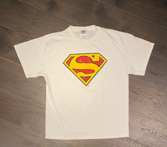 Superman DC Comics Graphic Tee Size 
