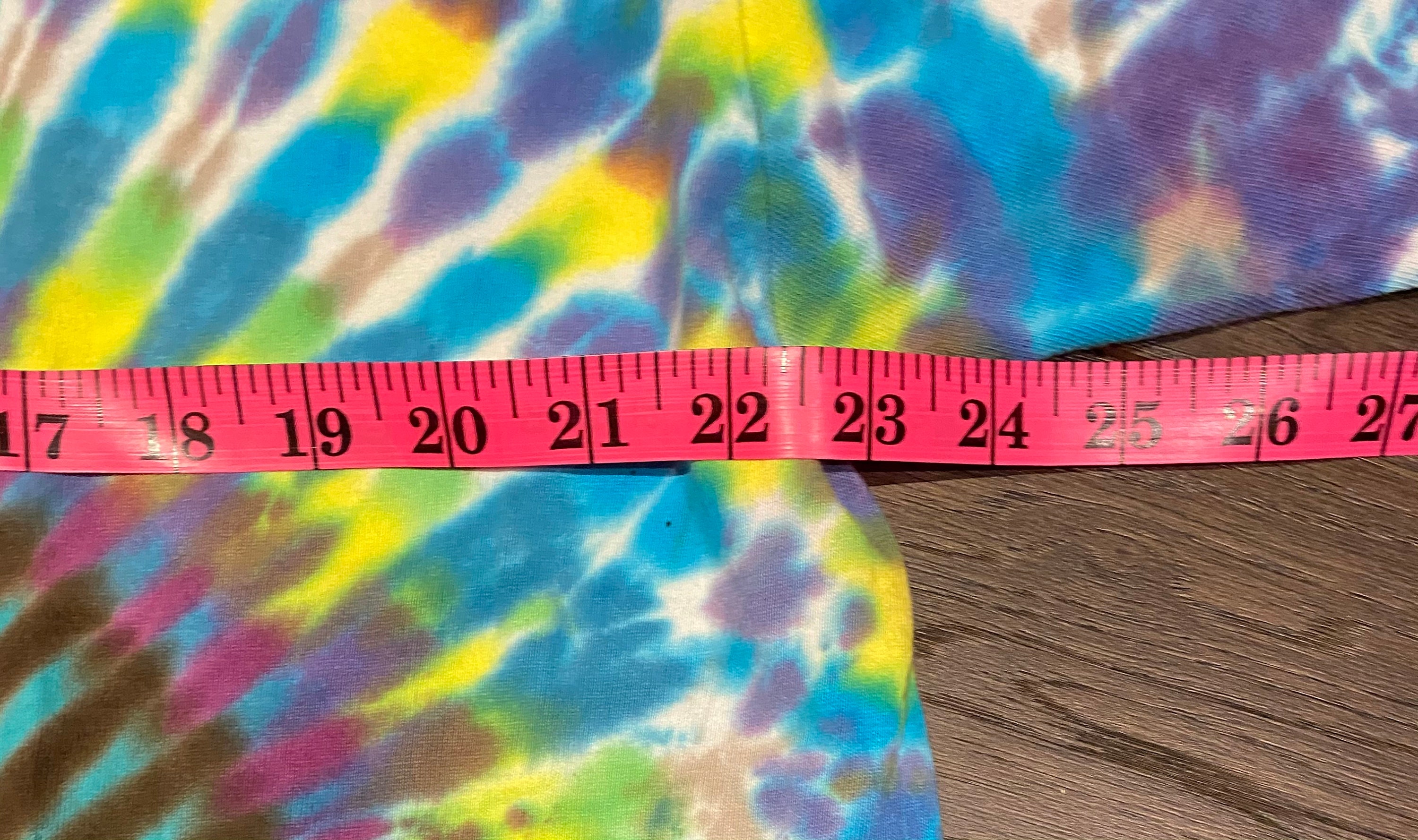 Fish Tie Dye Colourful Graphic Tee Size XL Vintage 1990s | Etsy