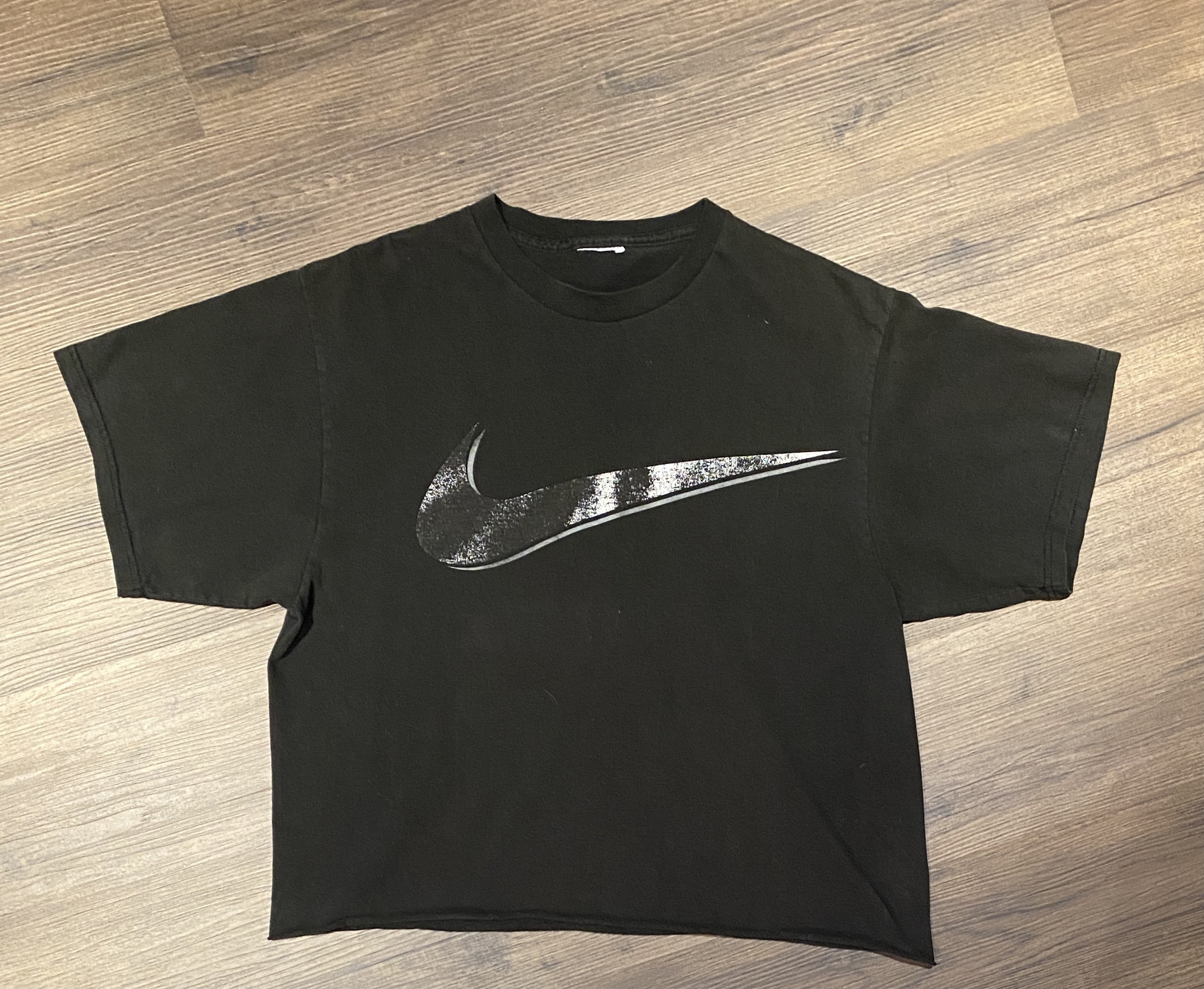 Swoosh Cropped Graphic Tee Size 