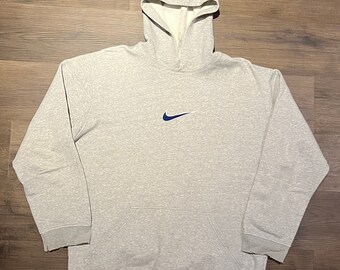 olive grey nike sweatshirt