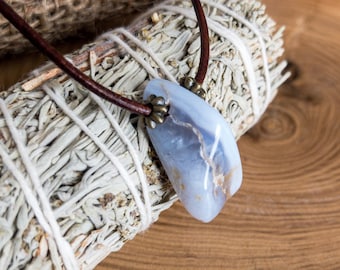 Blue Lace Agate Leather Necklace, Simple Agate Necklace, Minimalist Stone Jewelry, Lace Agate Pendant, Small Stone Necklace