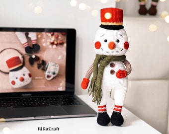 crochet christmas snowman