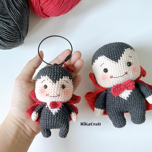 Vampire keychain amigurumi crochet pattern