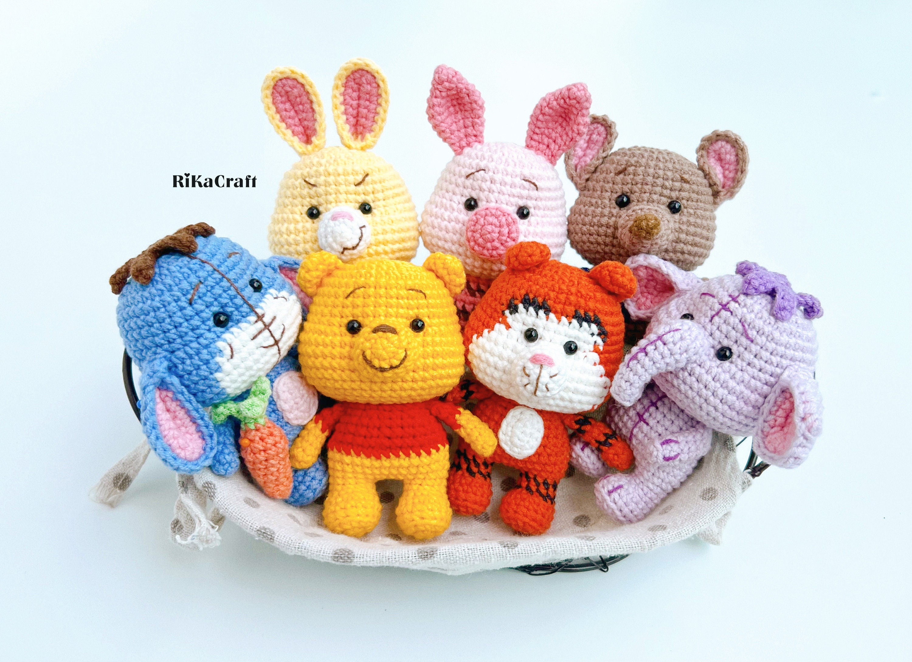 くまのプーさんのかぎ針編みパターン：あみぐるみキャラクター（PDF