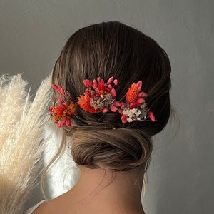 Terracotta dried flower hair pins Fall floral hair pins Orange pink hair piece Autumn hair piece Wedding hair pins Bridal hair piece Natural
