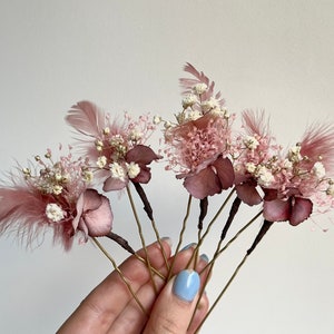 Light pink Dried flower headpiece Dusty rose headpiece Feather hair accessory Feather floral headpiece Bridal blush hair piece Flower girl