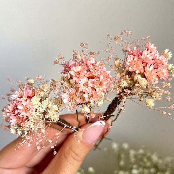 Light pink Babys breath hair pins Gypsophila hair piece Dried flower hair accessory Pink floral headpiece Bridal hair piece Boho bridesmaid