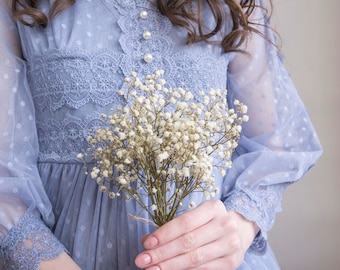 Hochzeit Babystrauß Trockenblumenstrauß Weiß Blumenmädchen Blumenstrauß Tischdeko trocken Schleierkraut Rustikaler Strauß Brautjungfer