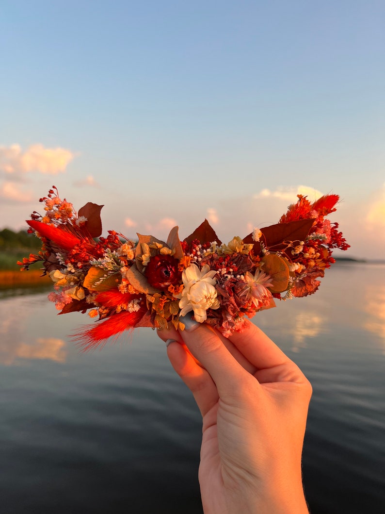 Ensemble d'accessoires de mariée automne en terre cuite couronne de fleurs séchées couronne bordeaux mariage floral épingles à cheveux automne peigne orange brûlé clips demoiselle d'honneur image 7