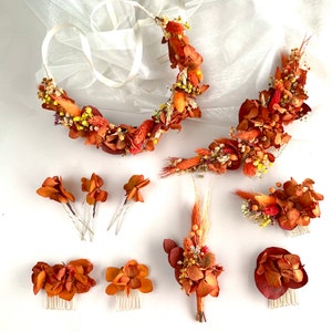 Terracotta hair pins Bridal autumn accessoryHydrangea wreath Wedding floral Hair pins Orange Comb Burnt Orange Clips Bridesmaid