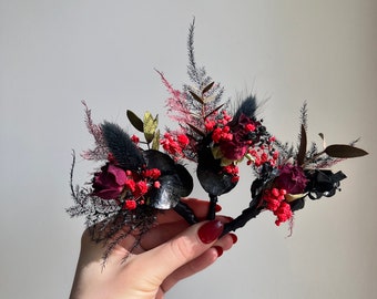 Black Gothic Wedding boutonniere Dried flower goth Grooms buttonhole Halloween wedding mini bouquet Boho boutonniere Winter black wedding