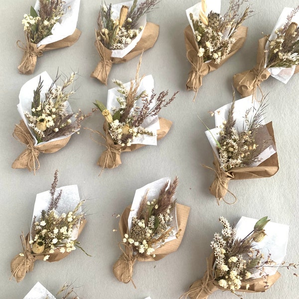 Hochzeits Gastgeschenke Trockenblumen Boho mini Strauß Boho Hochzeitsstrauß Babys Atem Gewickelt Kleiner Strauß Tischdeko Hochzeits Gastgeschenke