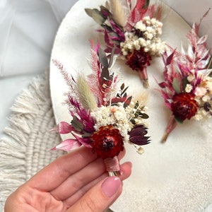 Burgundy Dried Boutoniere Rustic Dried flower bouquet Autumn buttonhole Fall Wedding boho flower bouquet Boutonnières for man autumn red